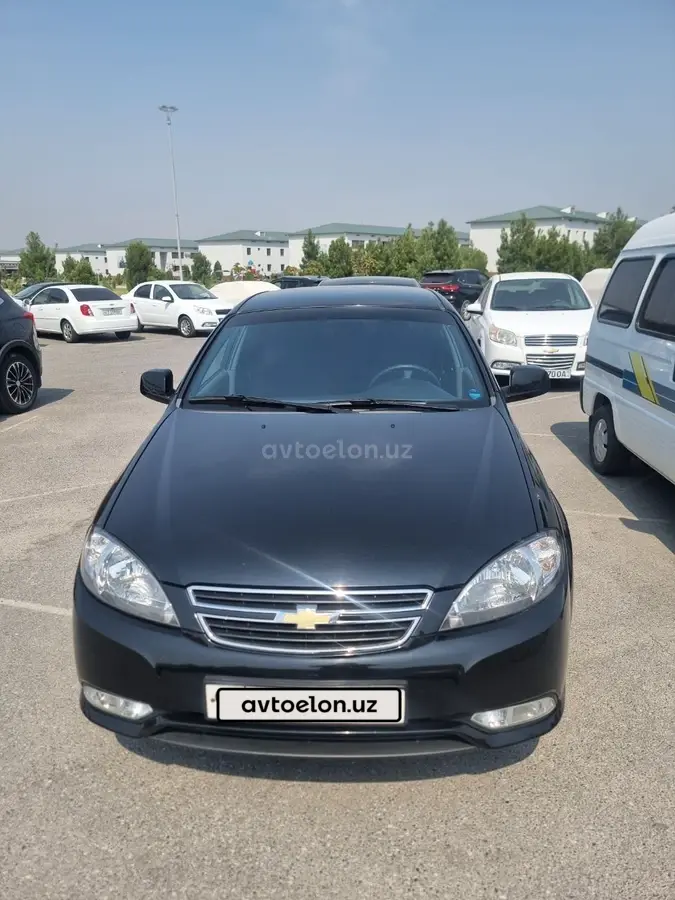 Chevrolet Gentra,  2 позиция