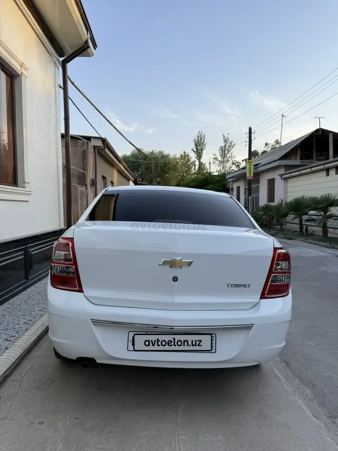 Chevrolet Cobalt,  2 позиция