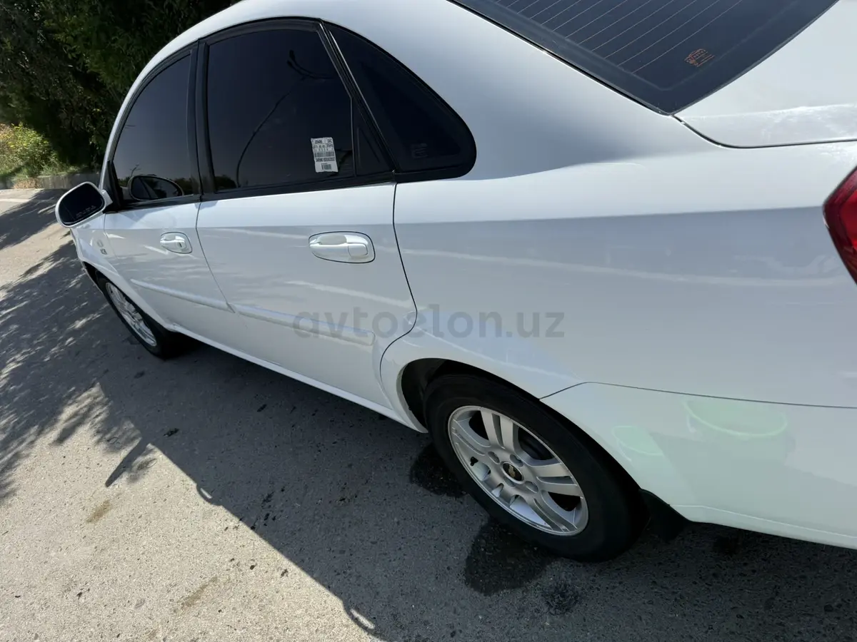 Chevrolet Lacetti,  2 позиция