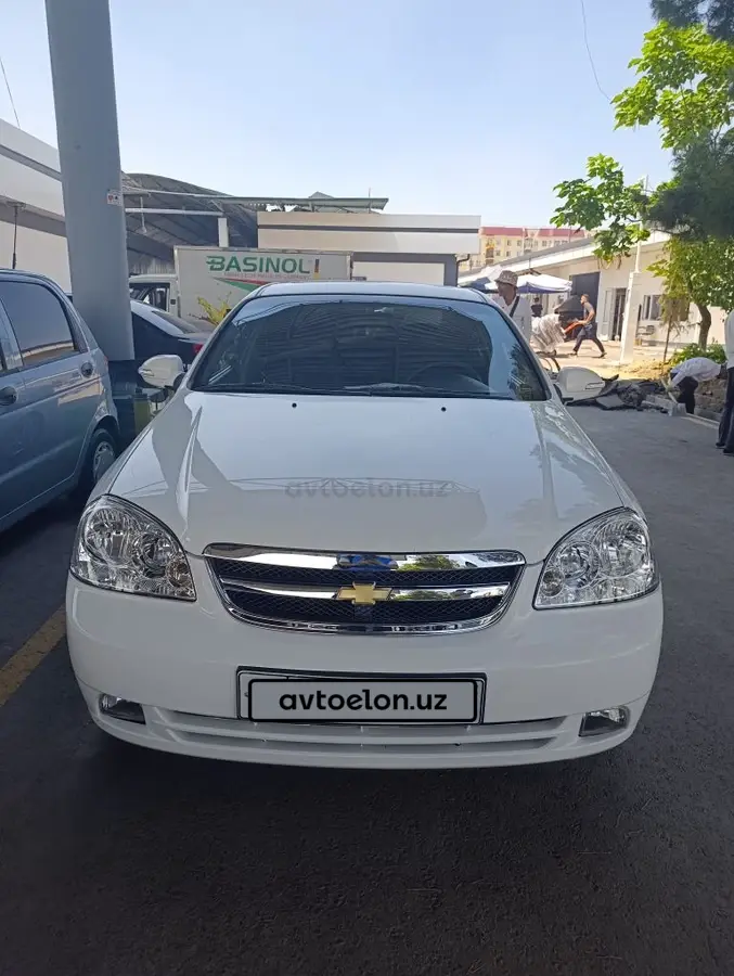 Chevrolet Lacetti,  3 позиция
