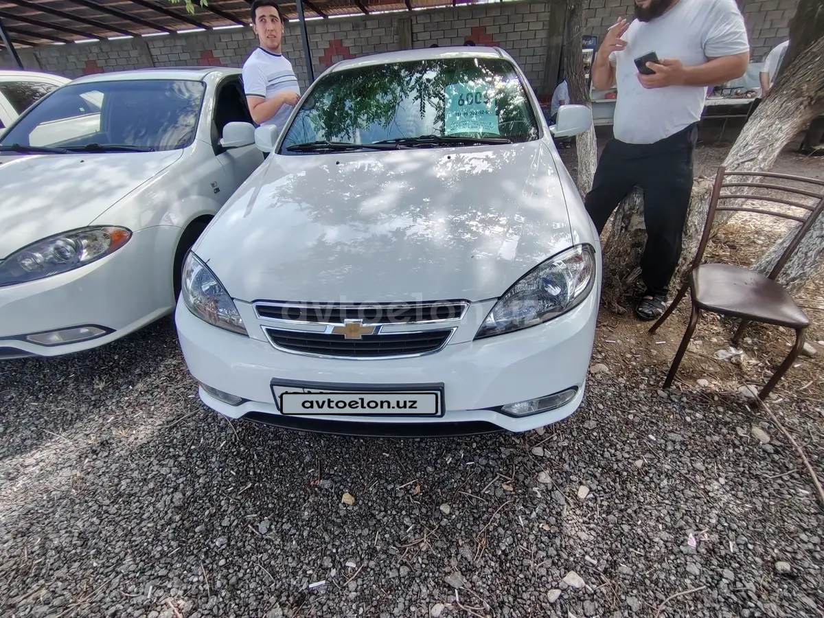 Chevrolet Gentra,  2 позиция