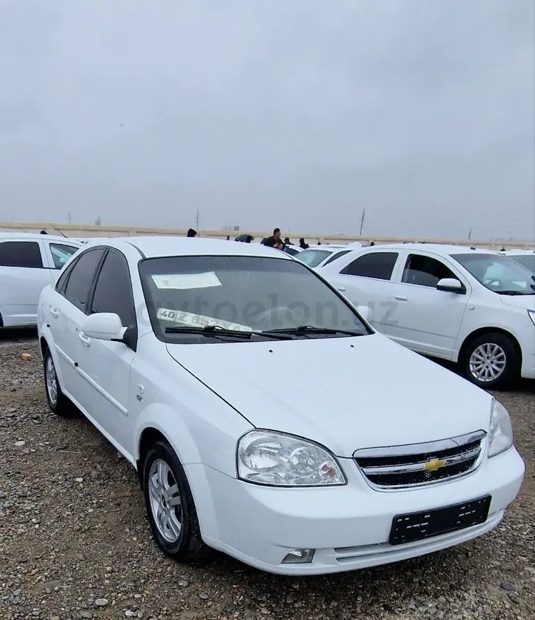 Chevrolet Lacetti,  2 позиция