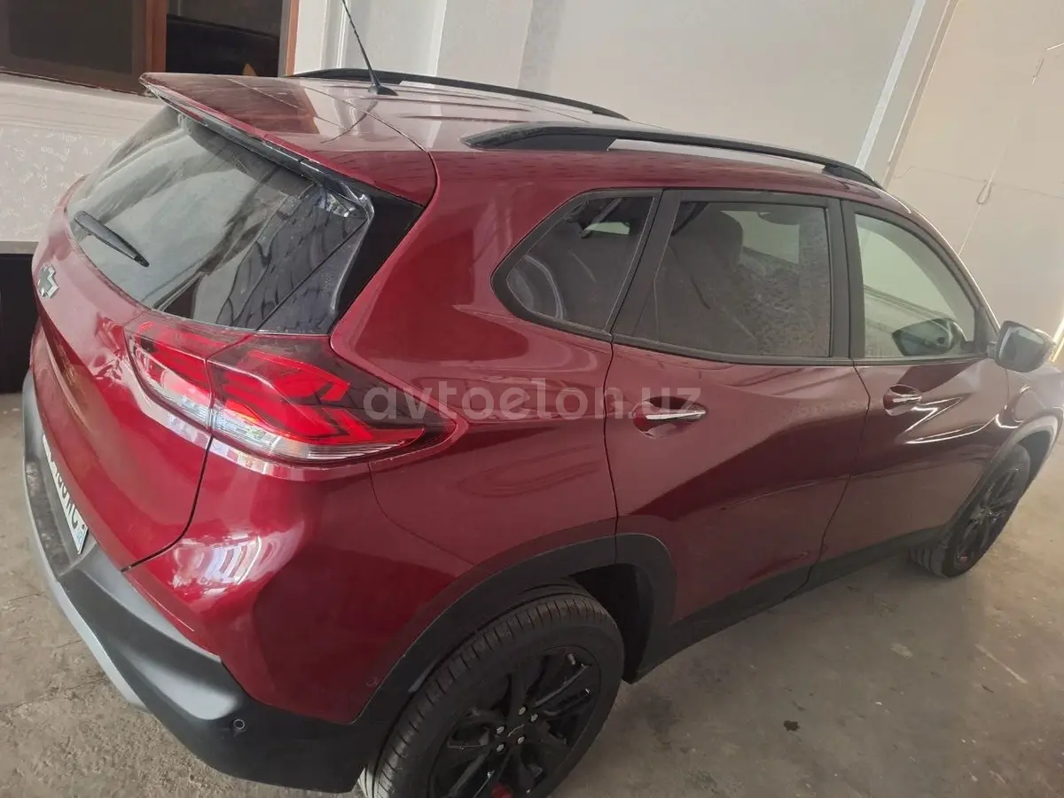 Chevrolet Tracker 2