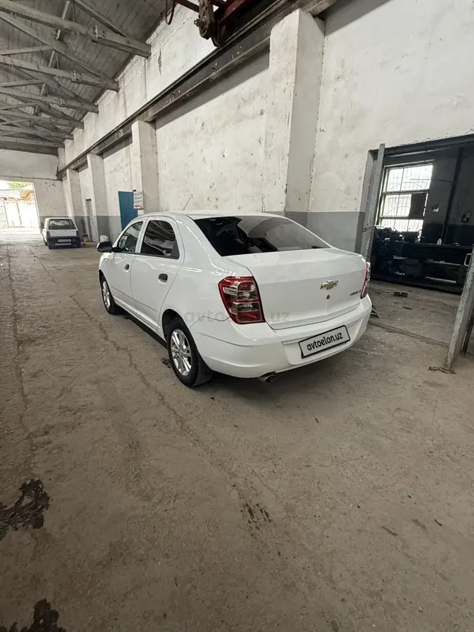 Chevrolet Cobalt,  2 позиция