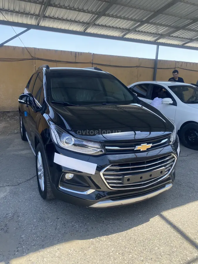 Chevrolet Tracker,  3 позиция