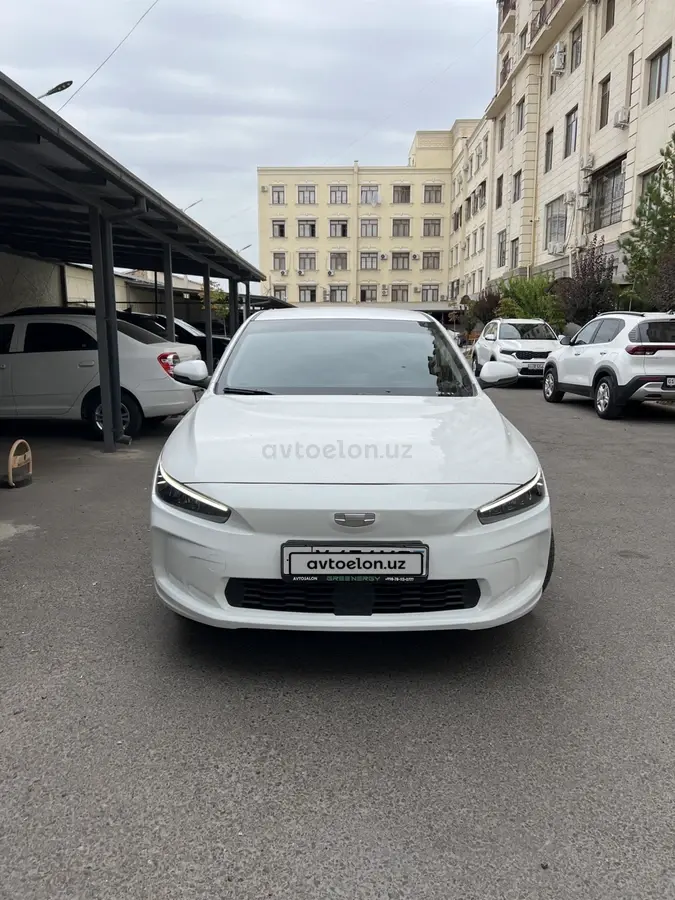 Geely Geometry C