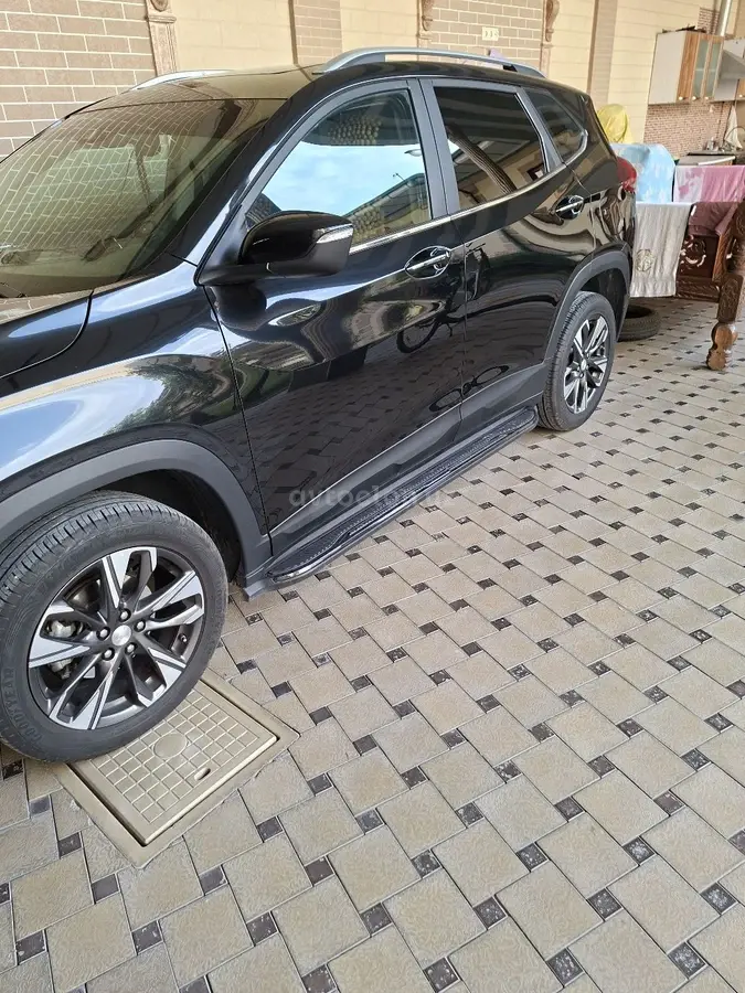 Chevrolet Tracker,  3 позиция
