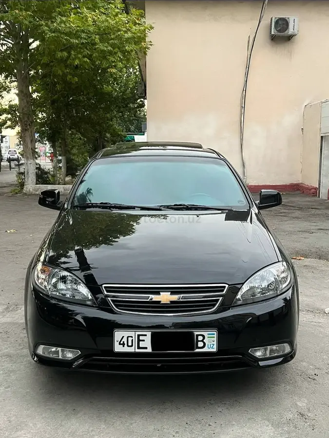 Chevrolet Gentra,  3 позиция