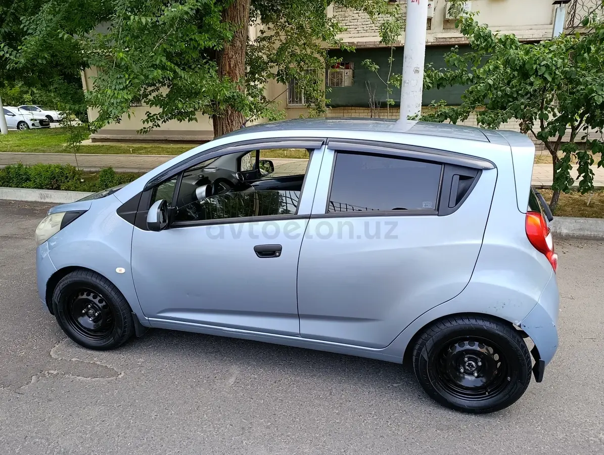 Chevrolet Spark,  3 позиция