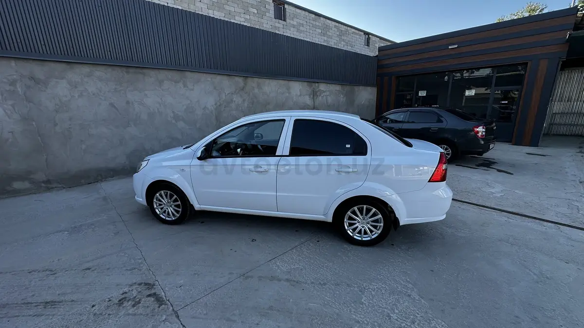 Chevrolet Nexia 3,  4 позиция