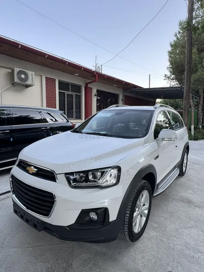 Chevrolet Captiva,  4 позиция