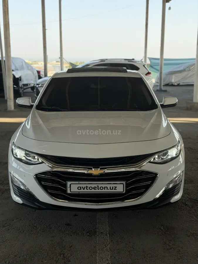 Chevrolet Malibu 2
