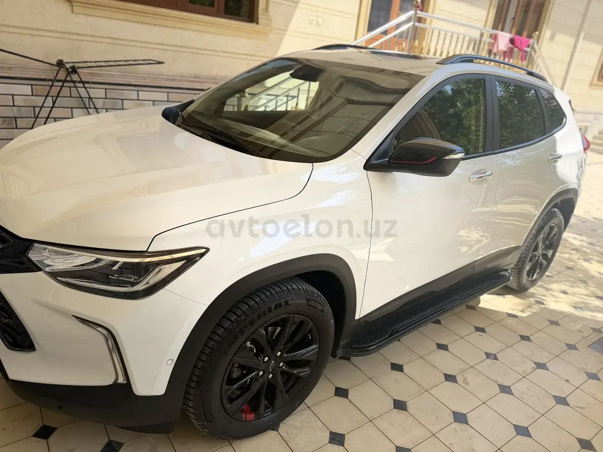 Chevrolet Tracker 2