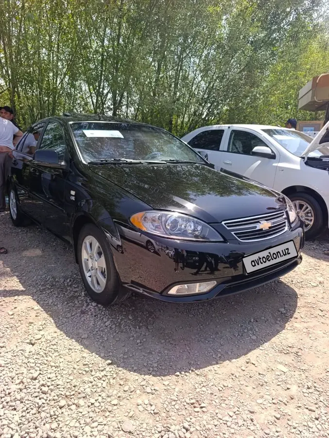 Chevrolet Gentra,  3 позиция