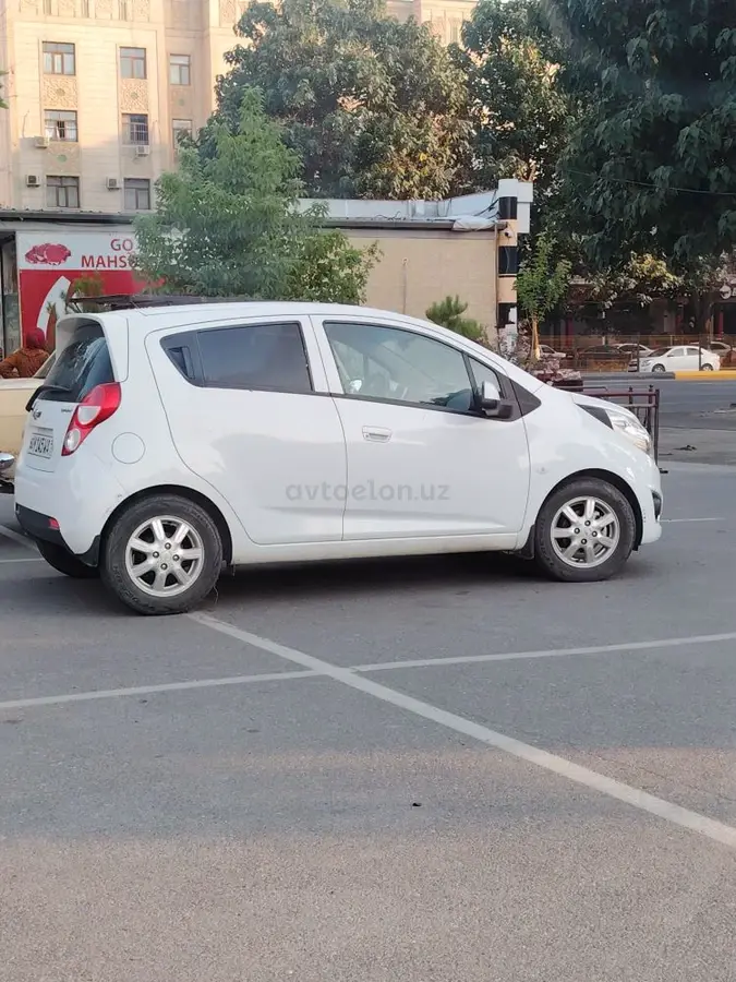 Chevrolet Spark,  2 позиция