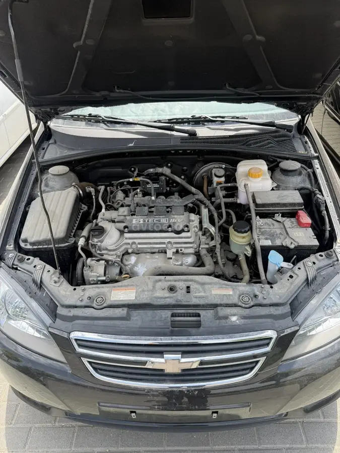 Chevrolet Gentra,  3 позиция
