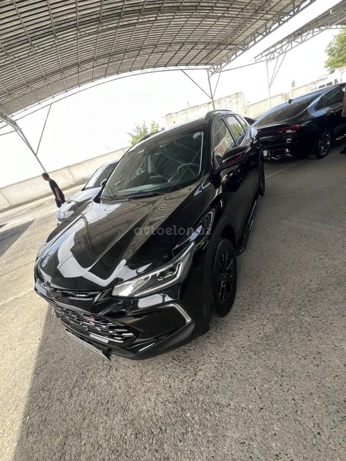 Chevrolet Tracker 2