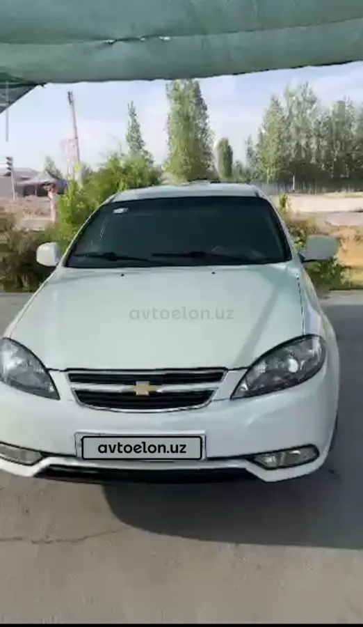 Chevrolet Gentra,  1 позиция