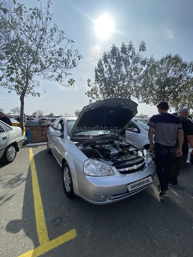 Chevrolet Lacetti,  2 позиция